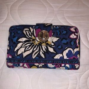 Vera Bradley wallet